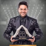 Bigg Boss 19 Finale Live: Gaurav Khanna Edges Ahead as Fans Battle – Who Will Win the Salman Khan Trophy