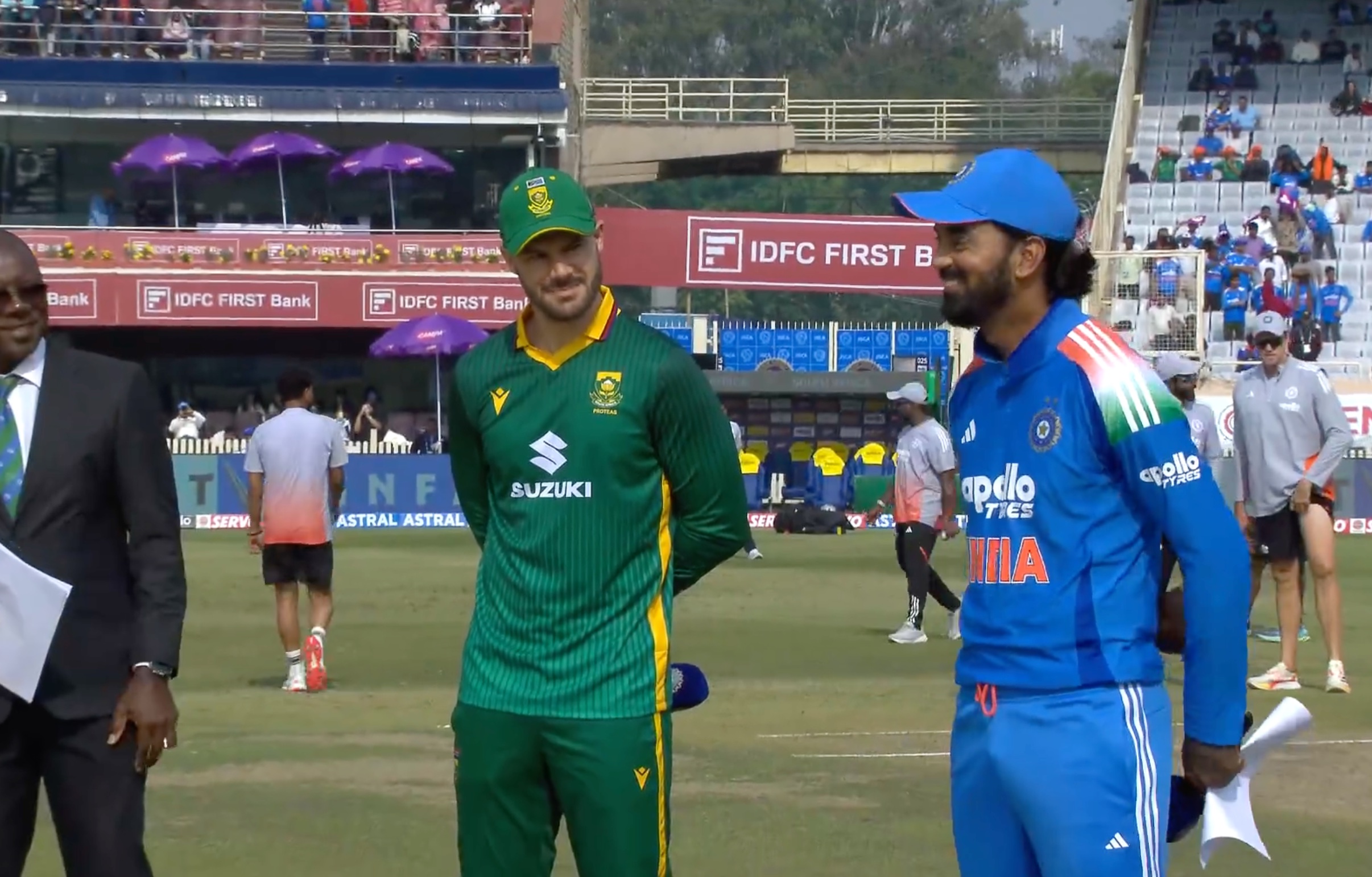IND vs SA 1ST ODI 2025: Markram Wins Toss & Bowls | Ruturaj Debut, Rohit-Kohli Return